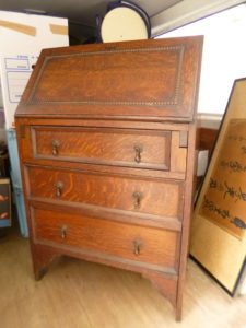 古い家具　ライティングデスク